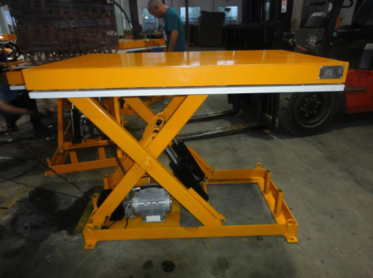 Hydraulic Electric Scissor Lift Table 500kg 1800mm*1800mm Table Size CE approval